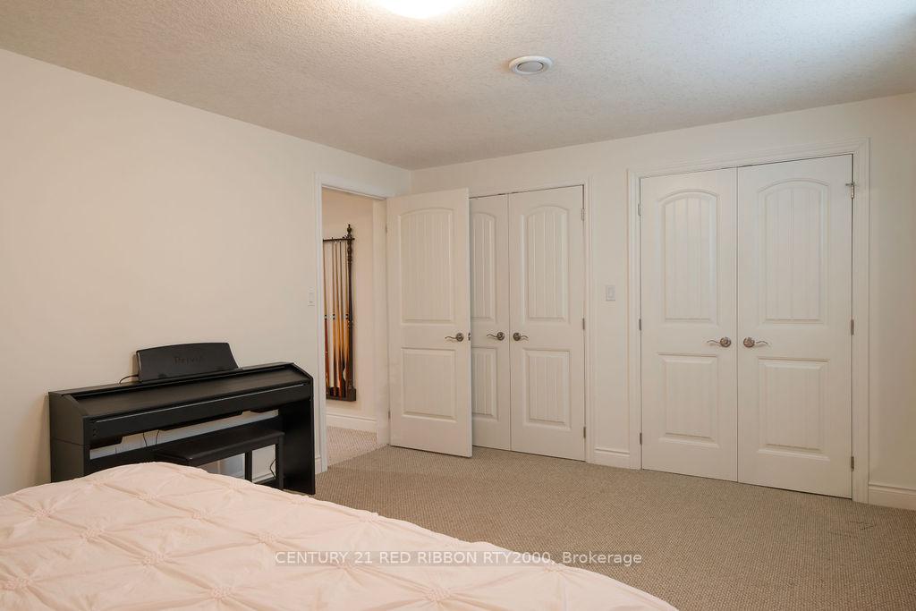 Photo 32 of 396 MacDonald Street, Strathroy-Caradoc, NE — HOMEH