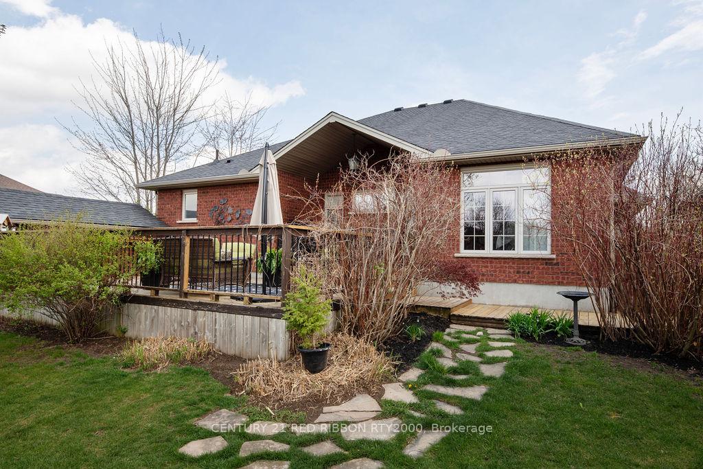 Photo 41 of 396 MacDonald Street, Strathroy-Caradoc, NE — HOMEH