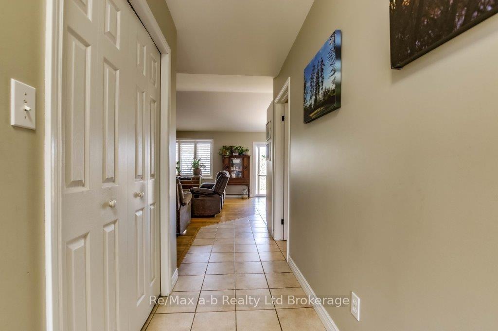 Photo 4 of 27 Amber Drive, Thames Centre, Dorchester — HOMEH