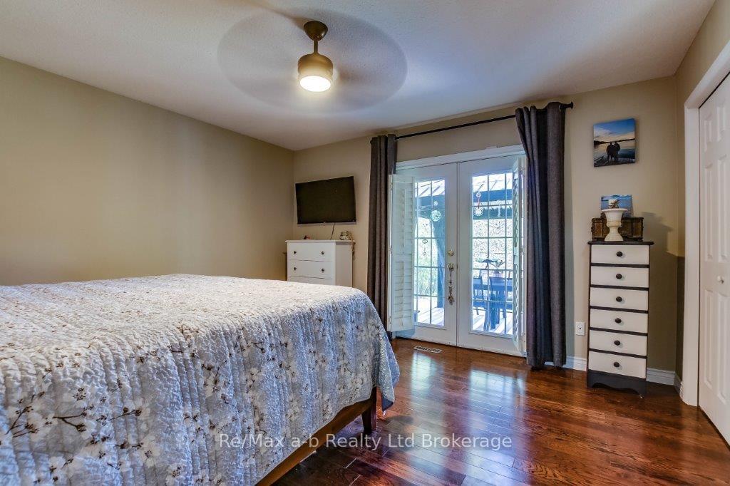 Photo 15 of 27 Amber Drive, Thames Centre, Dorchester — HOMEH