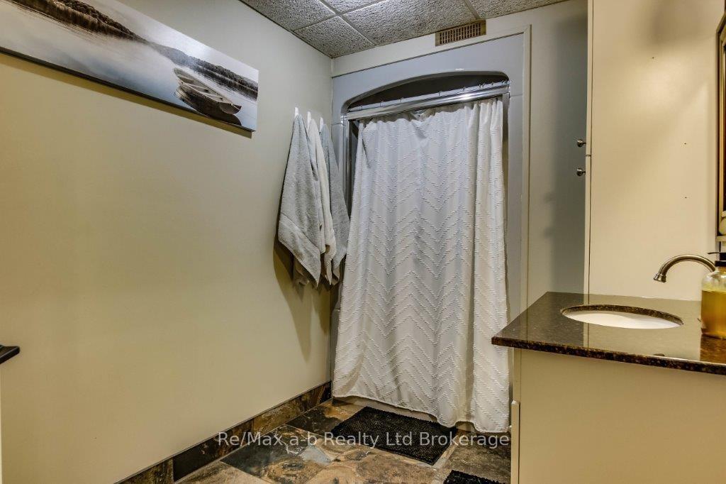 Photo 24 of 27 Amber Drive, Thames Centre, Dorchester — HOMEH