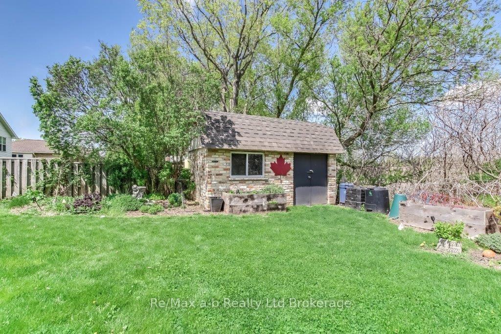 Photo 37 of 27 Amber Drive, Thames Centre, Dorchester — HOMEH