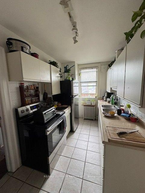 Photo 5 of 71 Braemar Avenue, Toronto, Yonge-Eglinton — HOMEH
