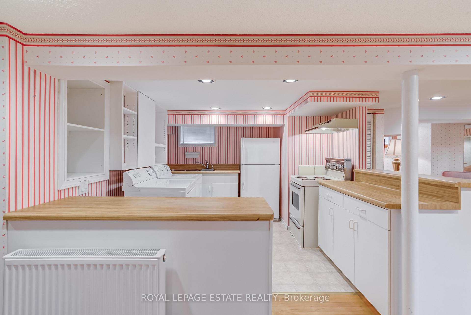Photo 21 of 11 Lankin Boulevard, Toronto, Danforth Village-East York — HOMEH
