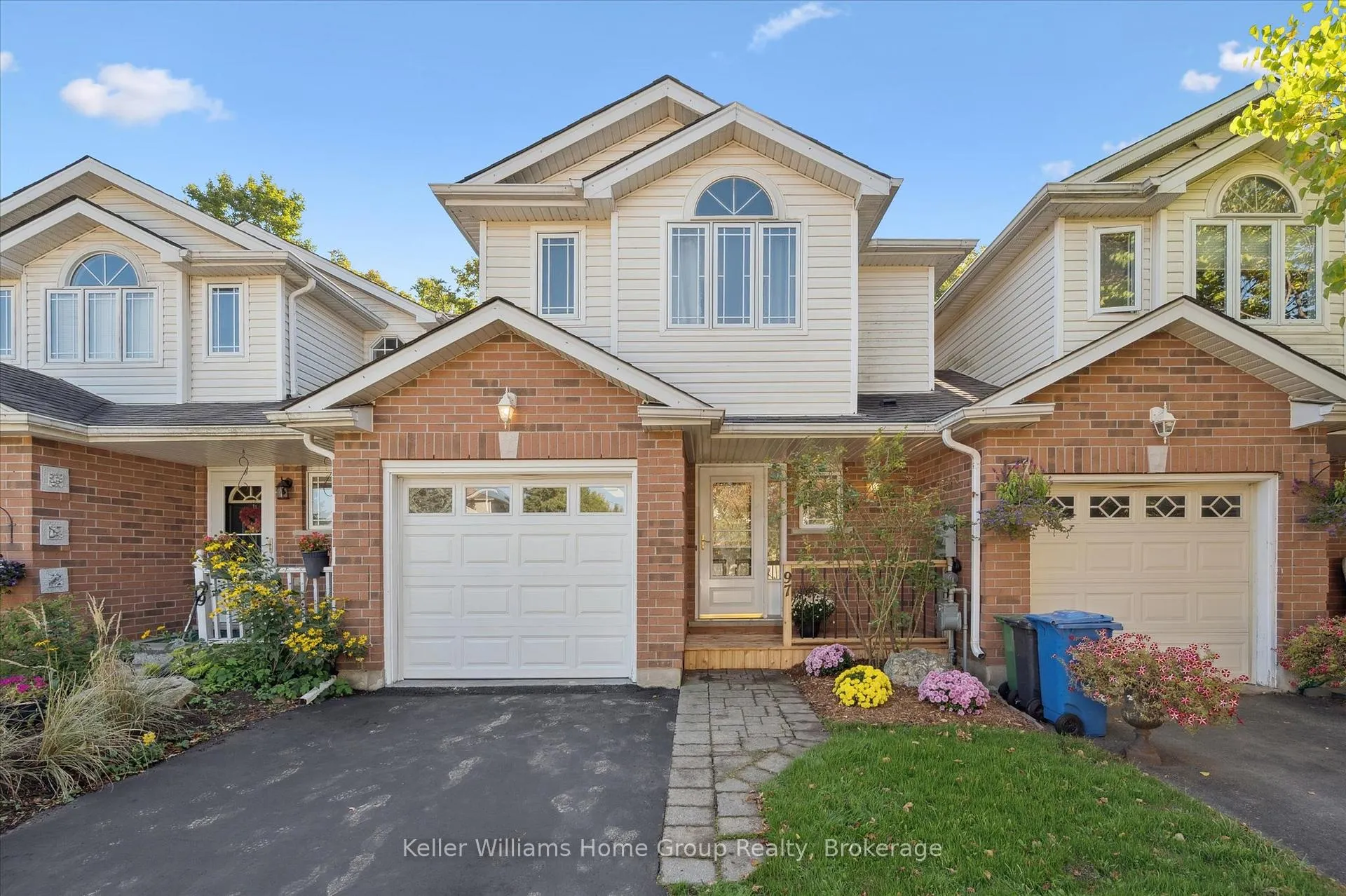 Photo 2 of 97 Rodgers Road, Guelph, Kortright West — HOMEH