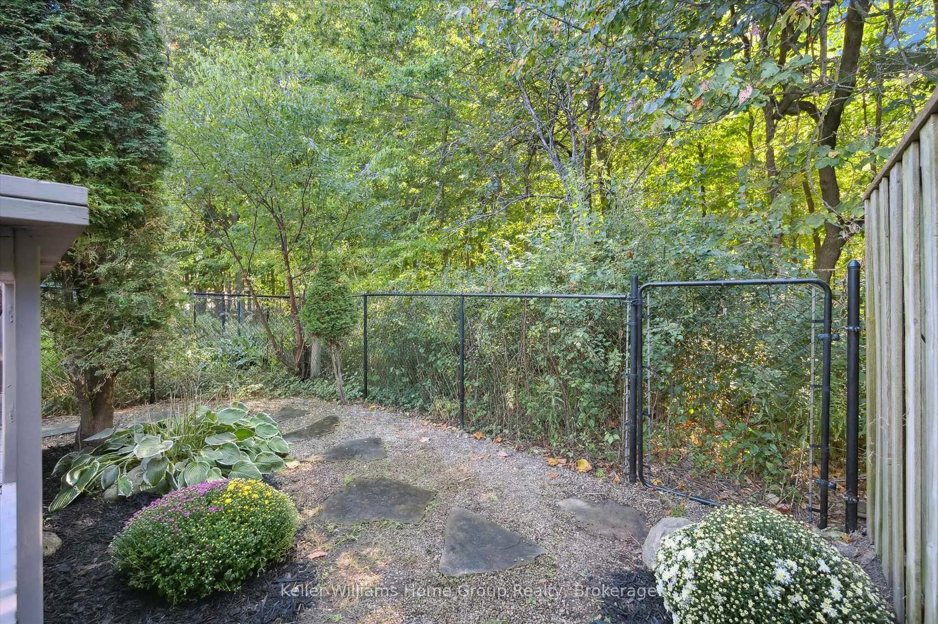 Photo 45 of 97 Rodgers Road, Guelph, Kortright West — HOMEH
