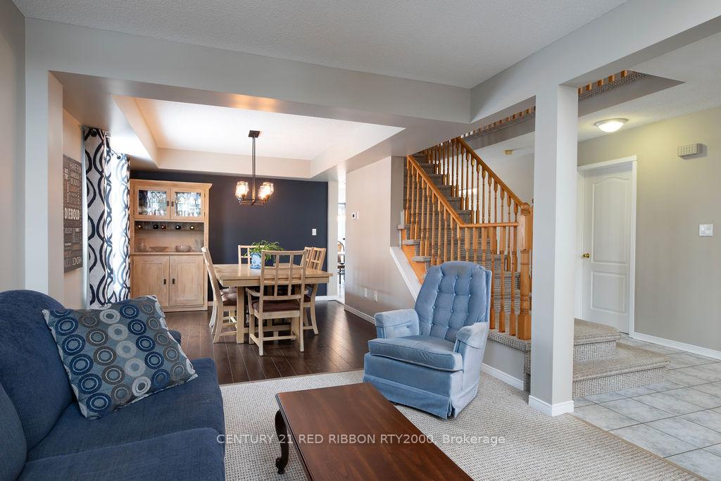 Photo 4 of 229 Marla Court, Strathroy-Caradoc, NE — HOMEH