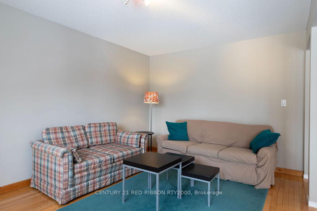 Photo 13 of 229 Marla Court, Strathroy-Caradoc, NE — HOMEH