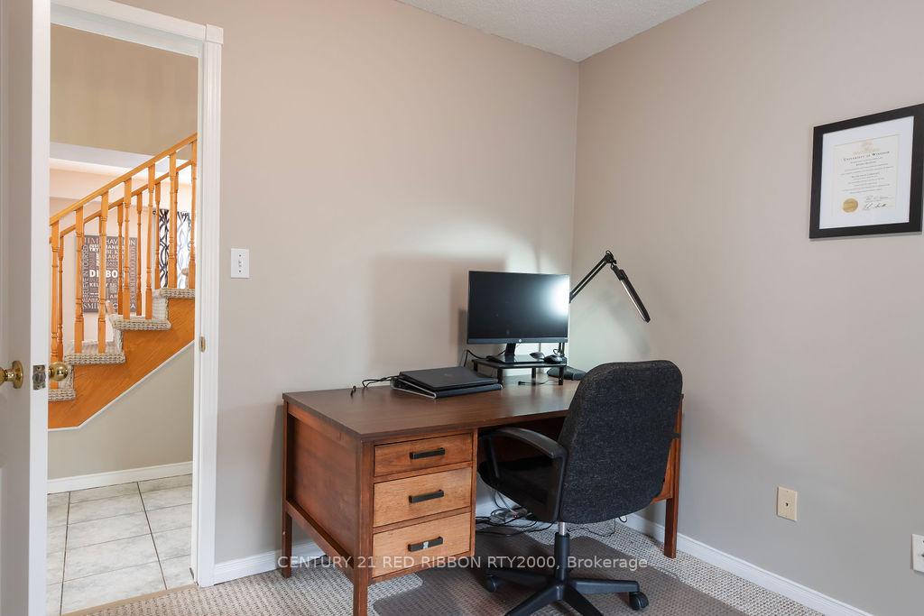 Photo 16 of 229 Marla Court, Strathroy-Caradoc, NE — HOMEH