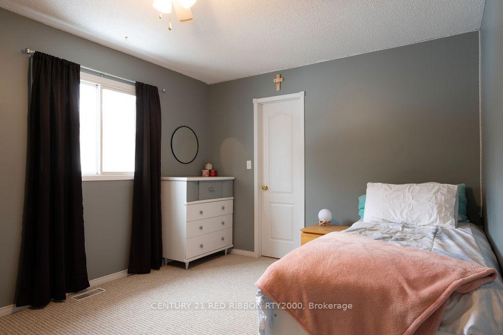 Photo 26 of 229 Marla Court, Strathroy-Caradoc, NE — HOMEH