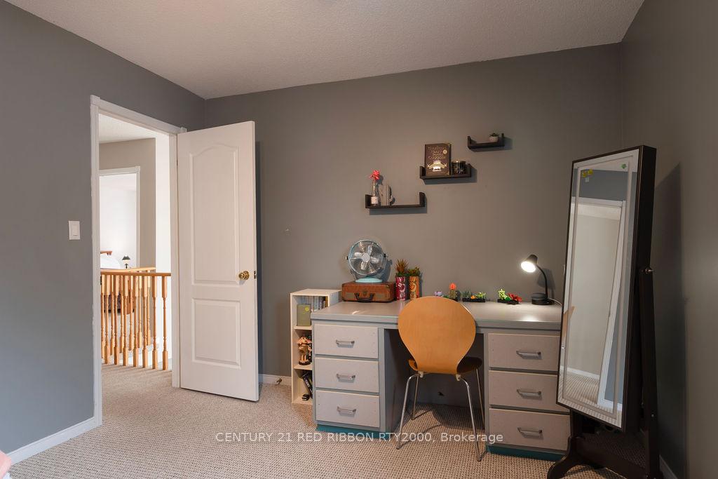 Photo 27 of 229 Marla Court, Strathroy-Caradoc, NE — HOMEH