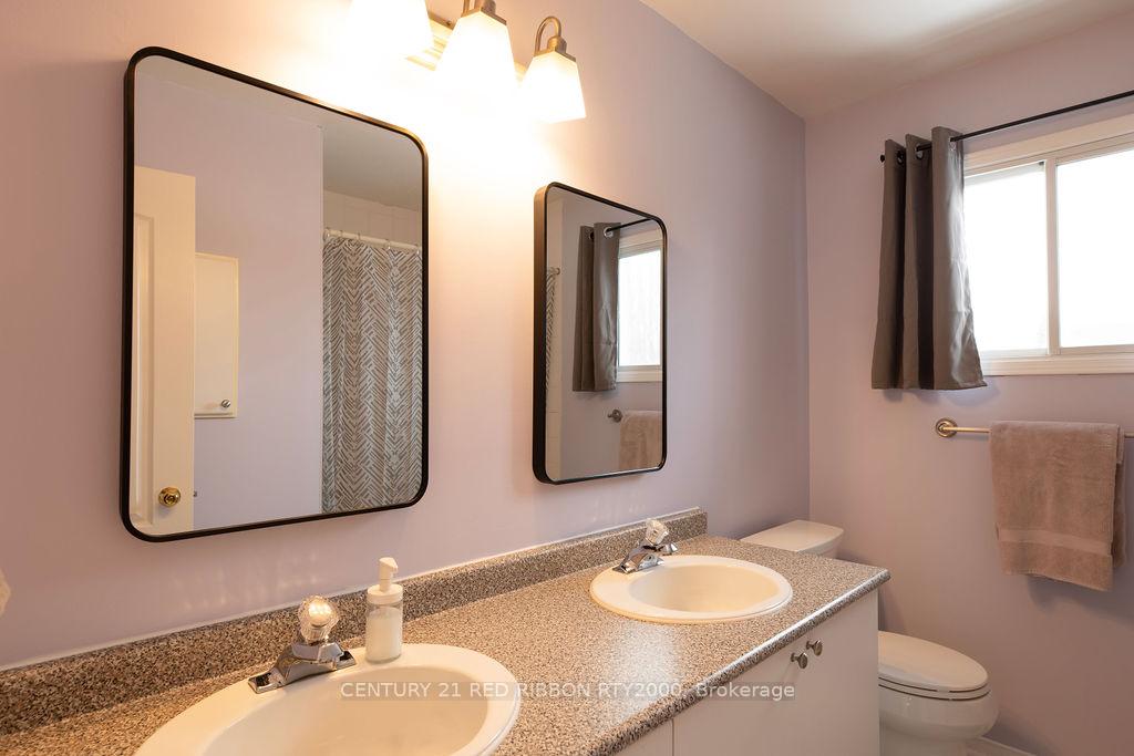 Photo 32 of 229 Marla Court, Strathroy-Caradoc, NE — HOMEH