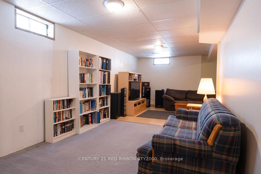 Photo 33 of 229 Marla Court, Strathroy-Caradoc, NE — HOMEH