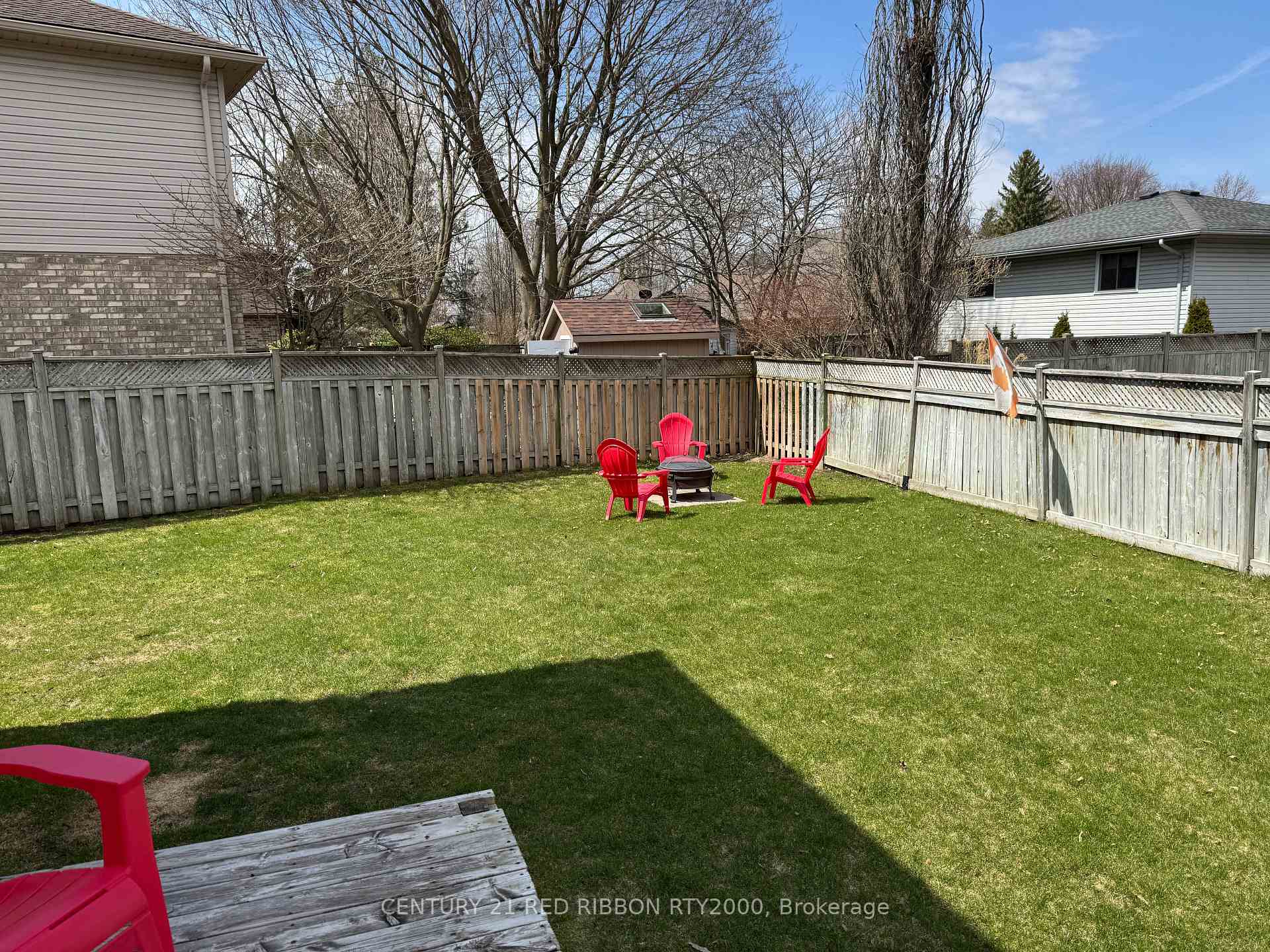 Photo 40 of 229 Marla Court, Strathroy-Caradoc, NE — HOMEH