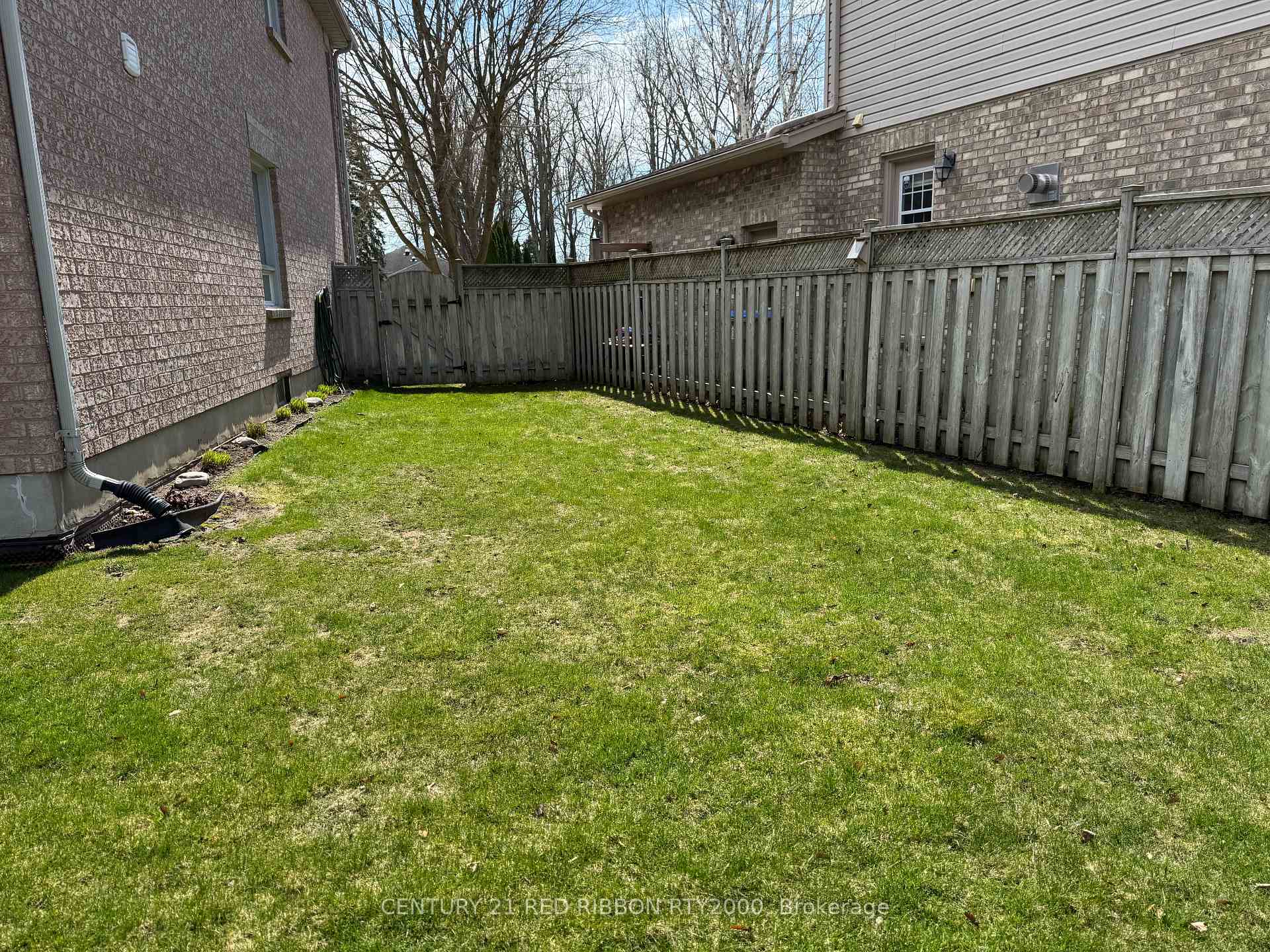 Photo 43 of 229 Marla Court, Strathroy-Caradoc, NE — HOMEH