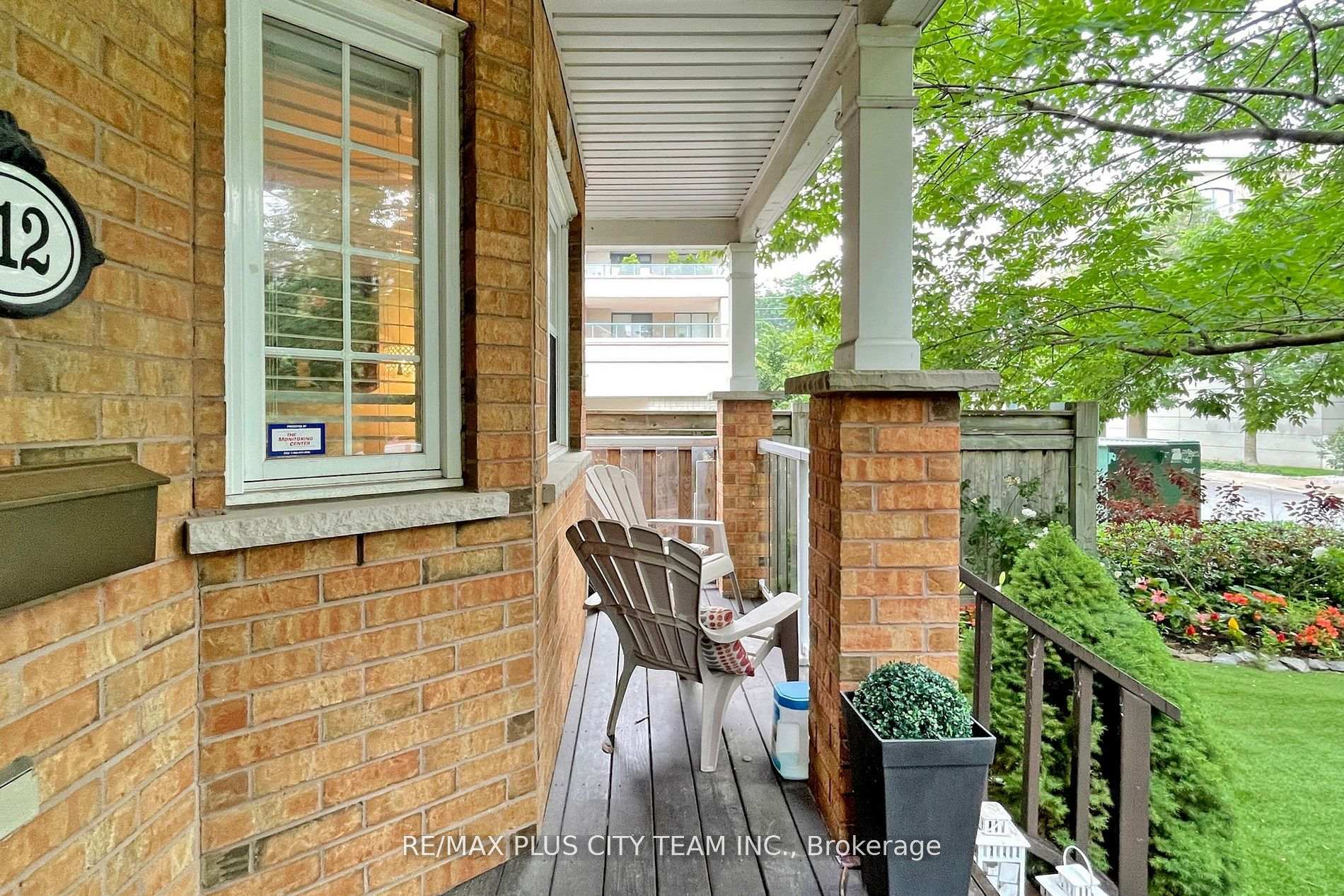 Photo 2 of 112 Sarah Ashbridge Avenue, Toronto, The Beaches — HOMEH