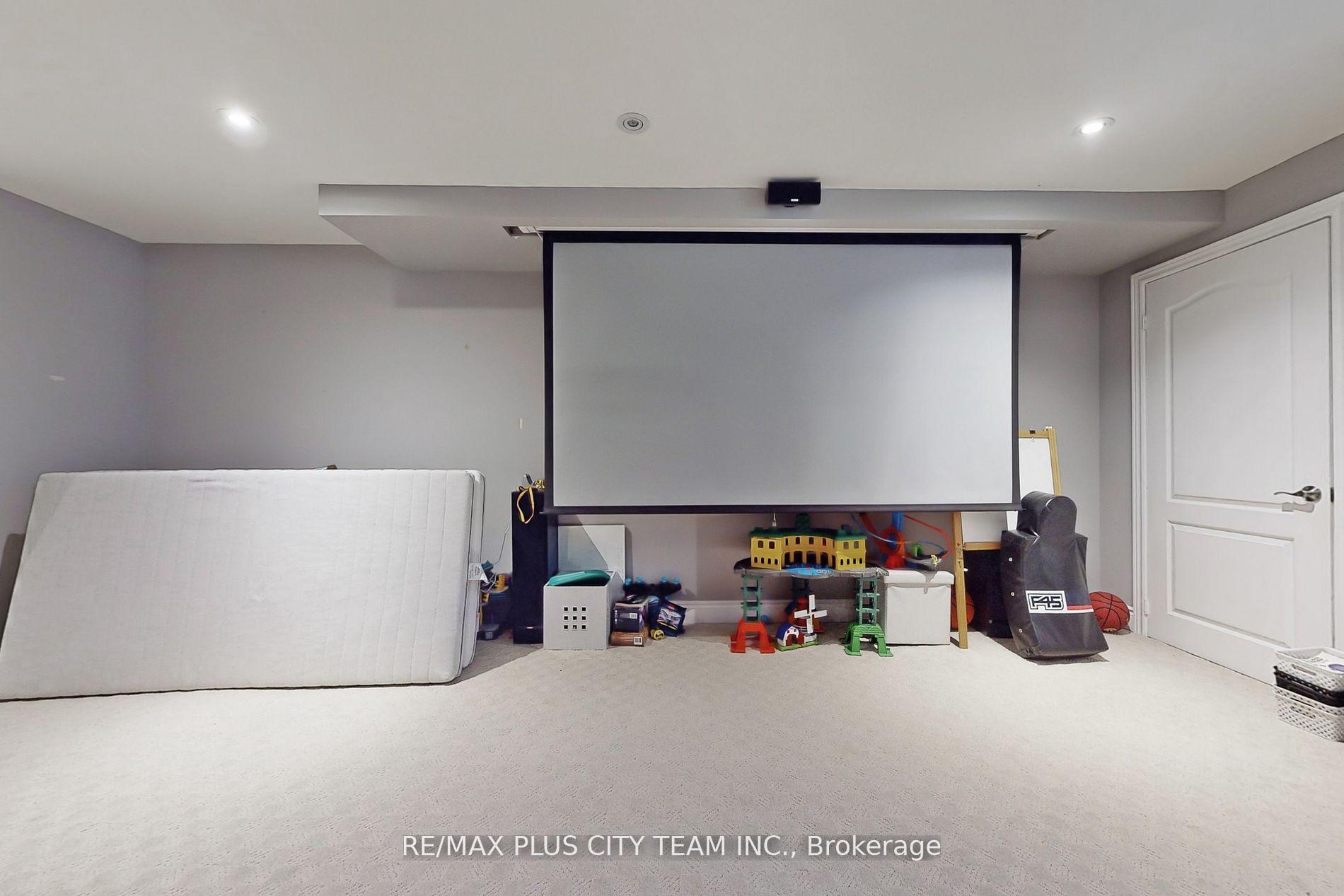 Photo 25 of 112 Sarah Ashbridge Avenue, Toronto, The Beaches — HOMEH