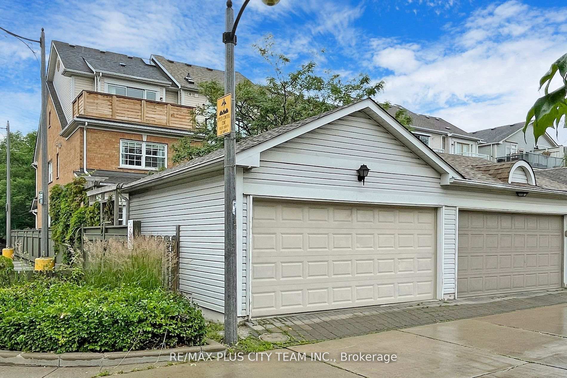 Photo 33 of 112 Sarah Ashbridge Avenue, Toronto, The Beaches — HOMEH