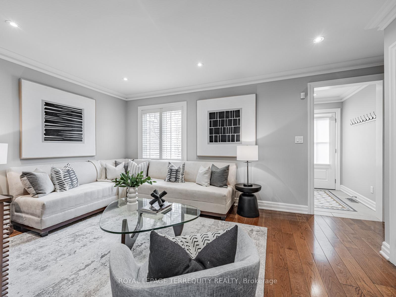Photo 7 of 32 Hendrick Avenue, Toronto, Wychwood — HOMEH