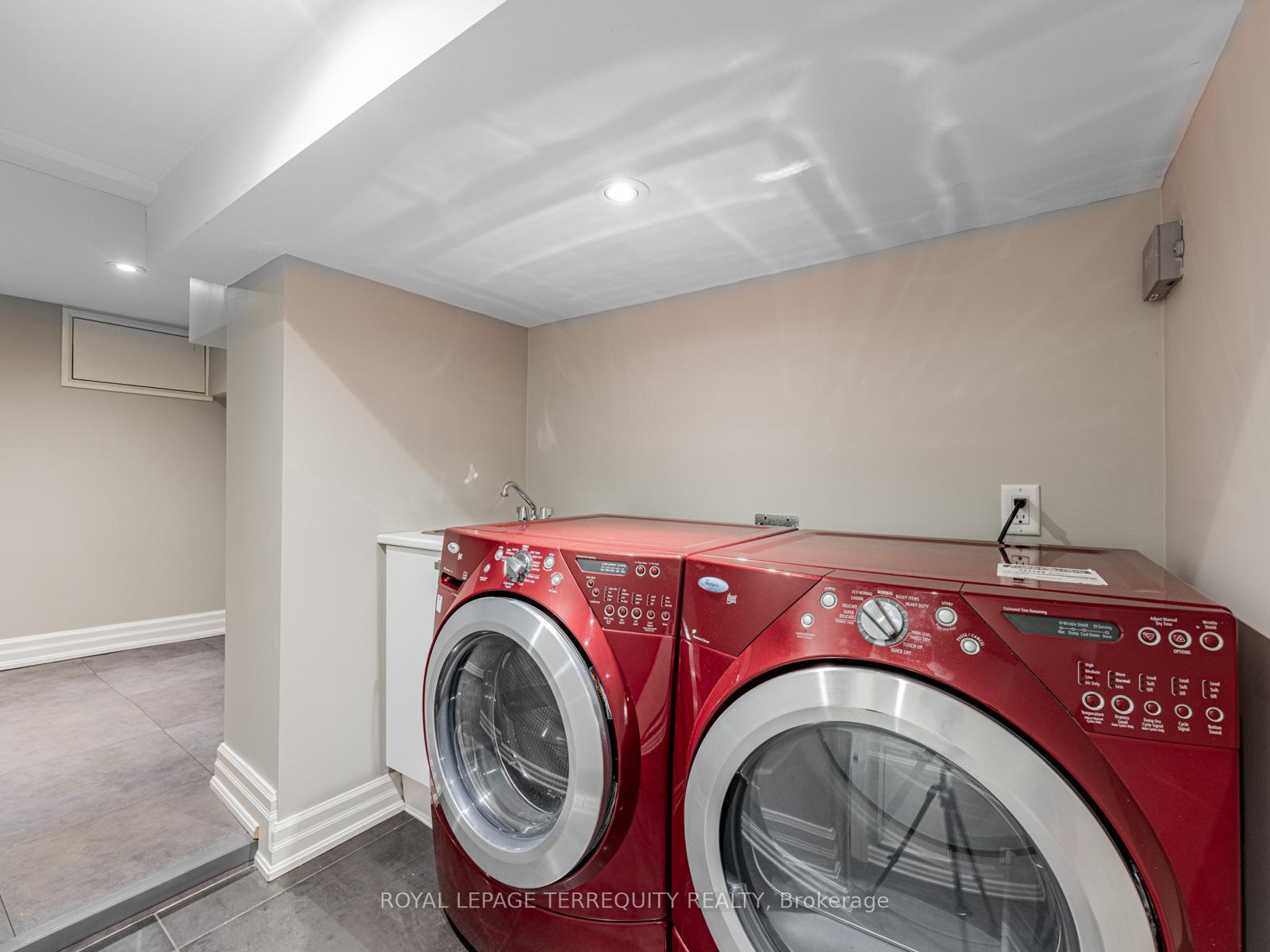 Photo 25 of 32 Hendrick Avenue, Toronto, Wychwood — HOMEH
