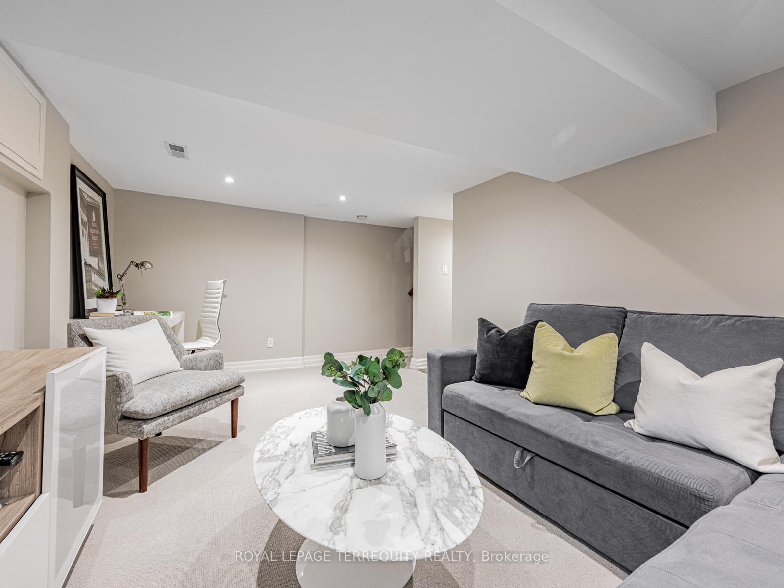 Photo 29 of 32 Hendrick Avenue, Toronto, Wychwood — HOMEH