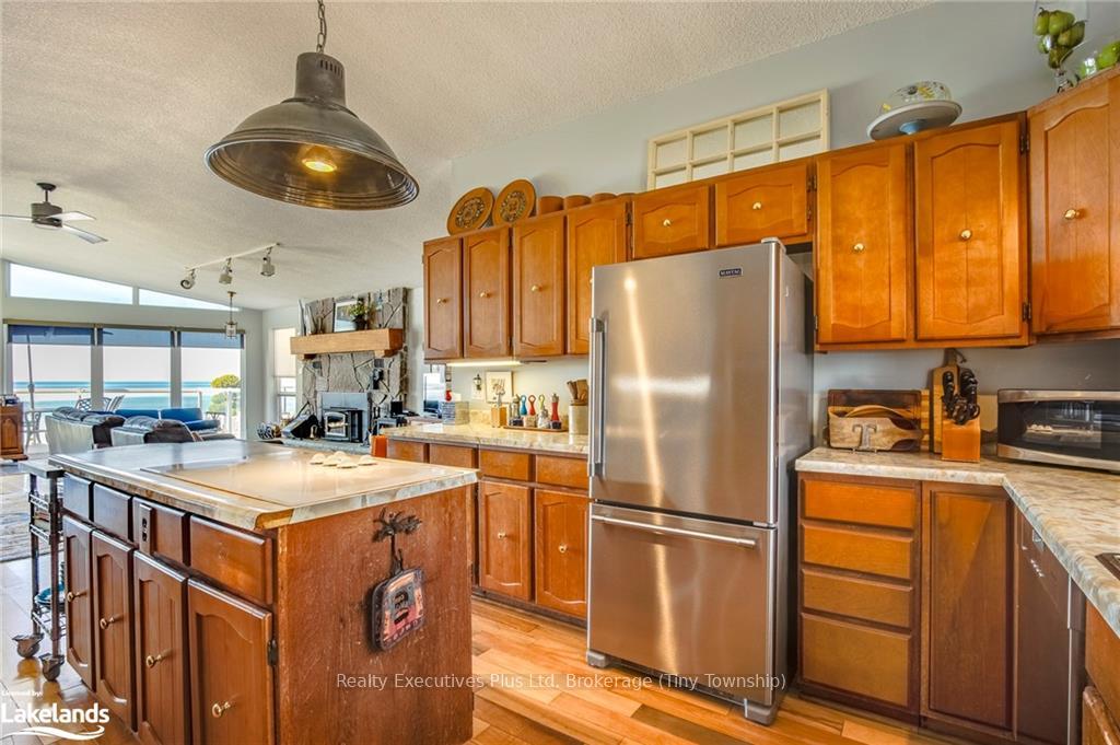 Photo 20 of 874 Tiny Beaches Road S, Tiny, Rural Tiny — HOMEH