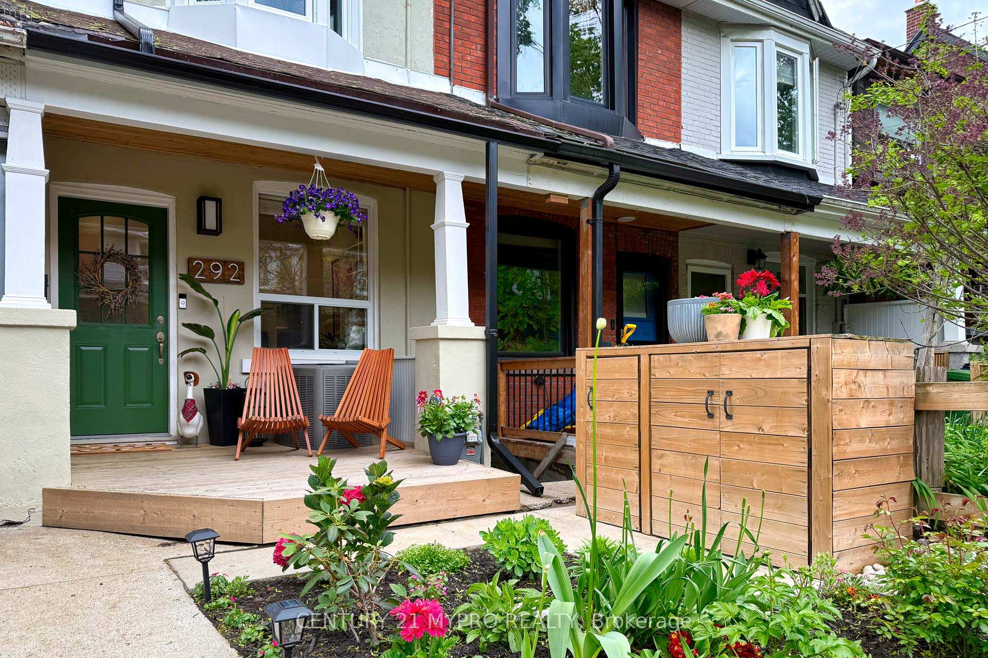Photo 2 of 292 Highfield Road, Toronto, Greenwood-Coxwell — HOMEH