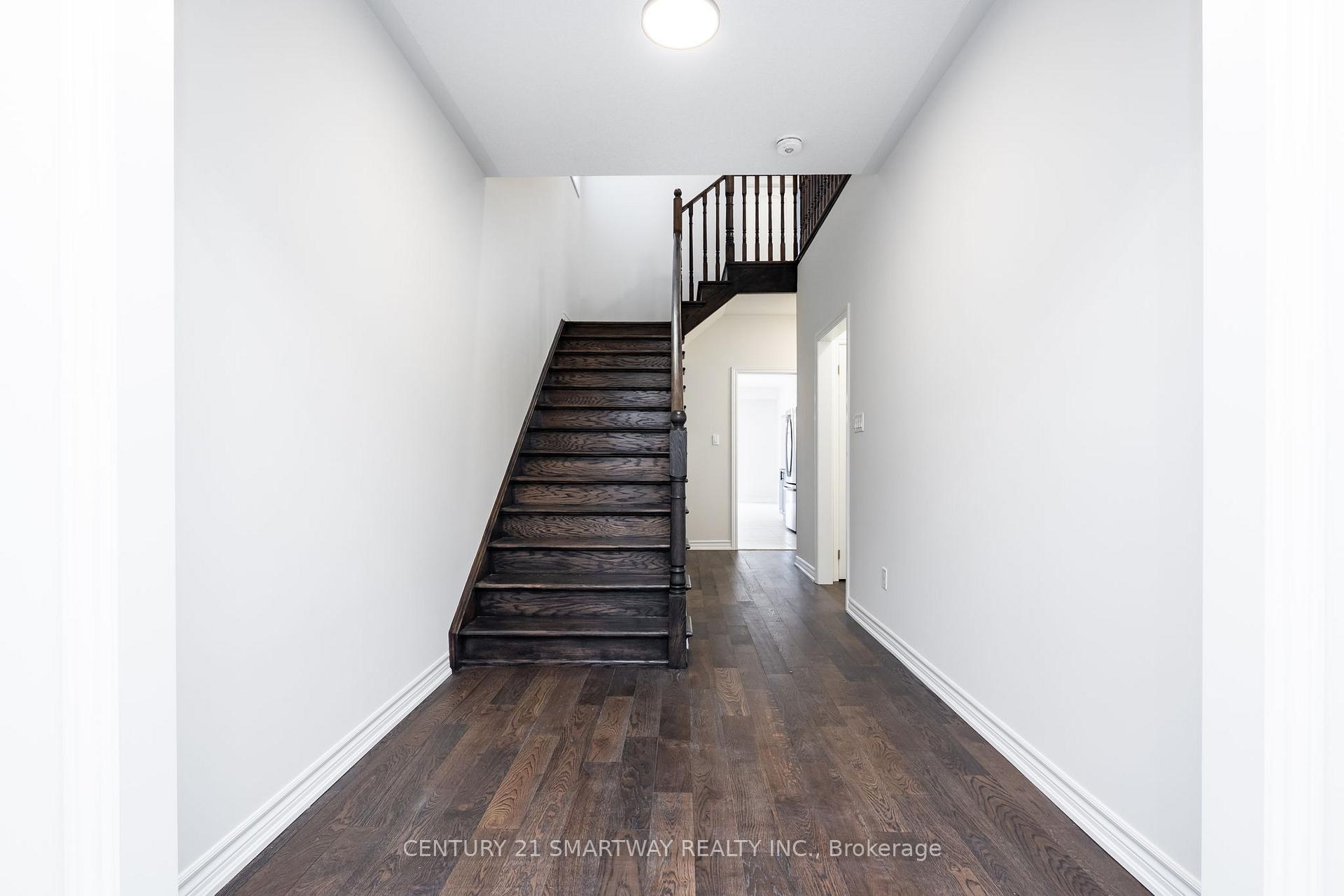 Photo 3 of 12 Huntsworth Avenue, Thorold, Thorold Downtown — HOMEH