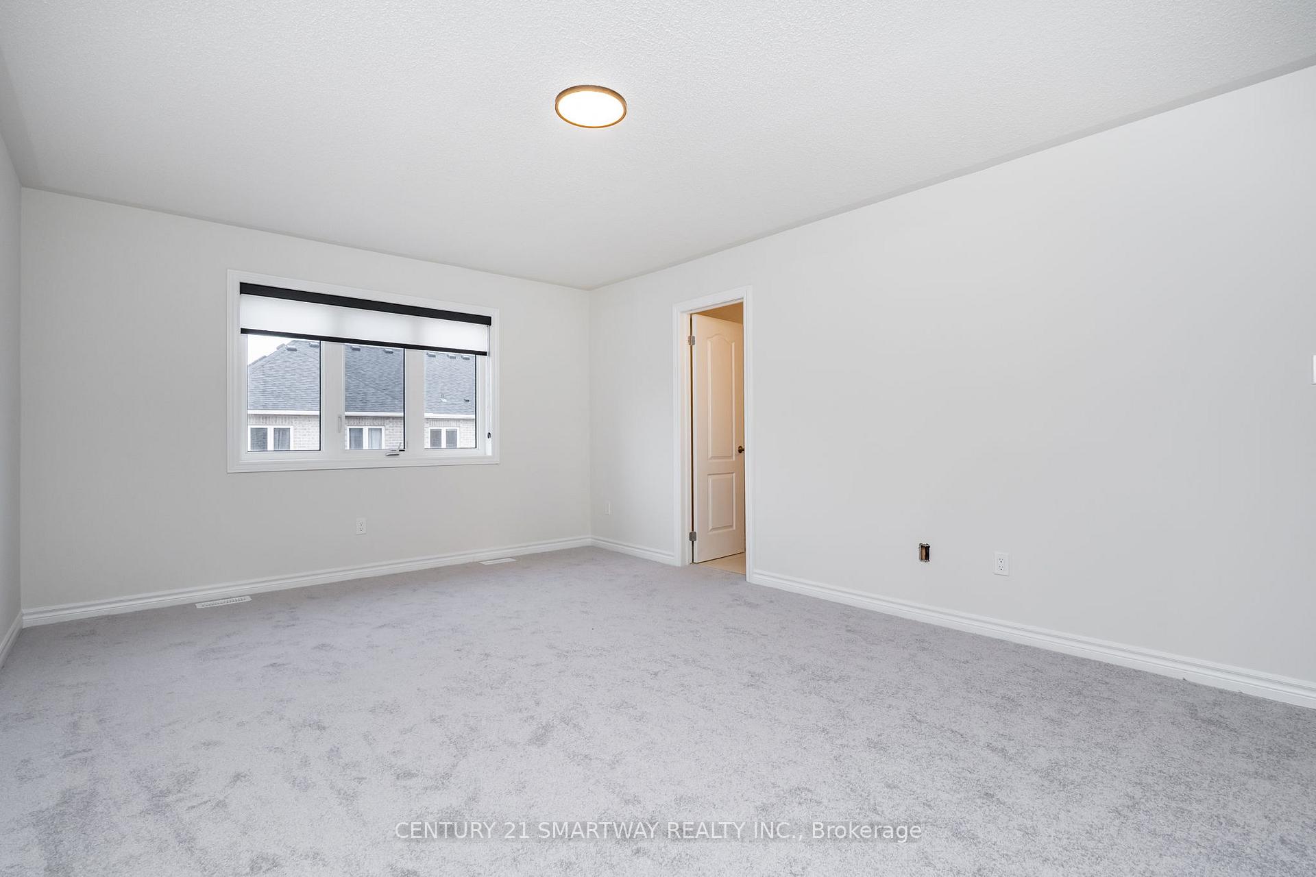 Photo 38 of 12 Huntsworth Avenue, Thorold, Thorold Downtown — HOMEH
