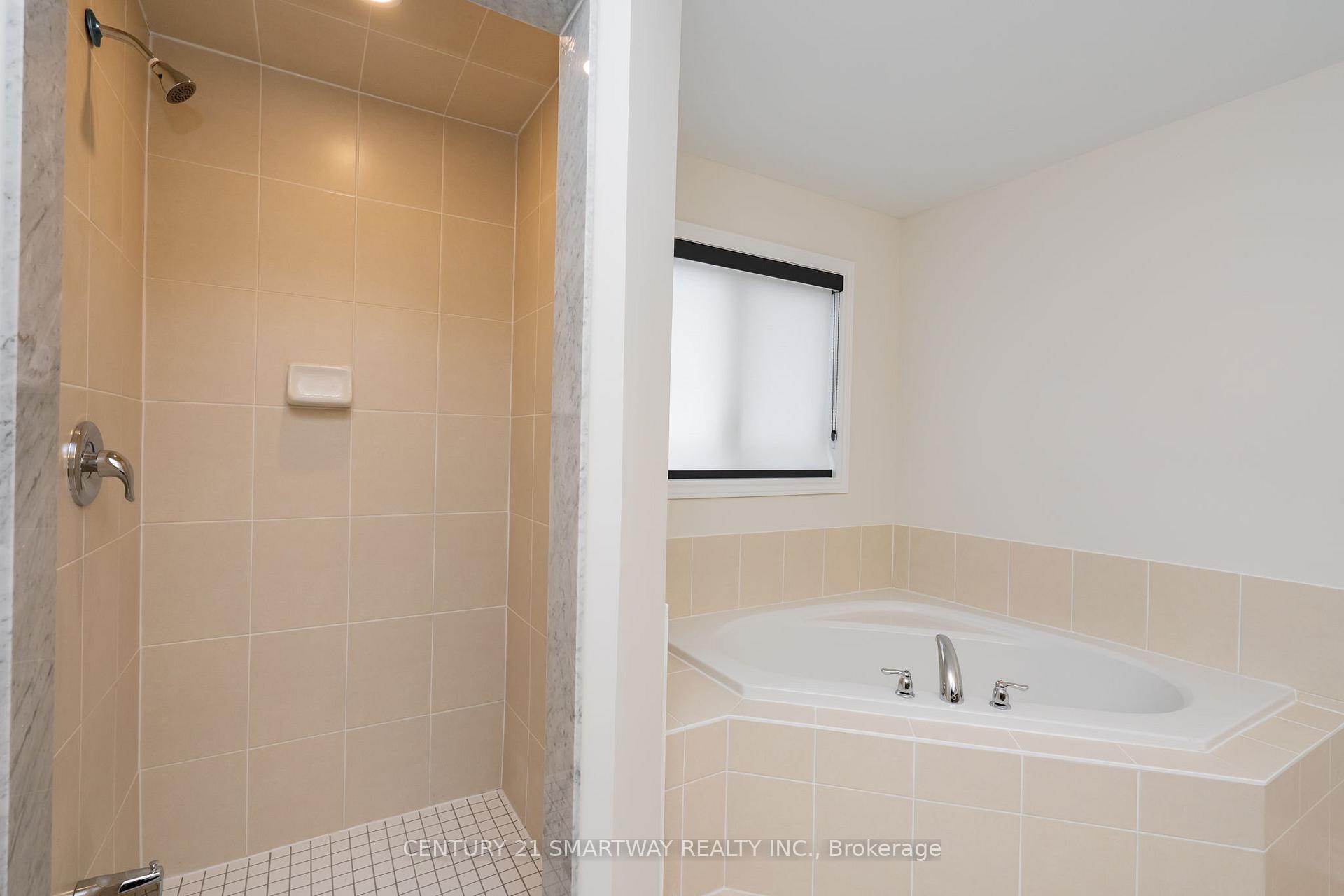 Photo 42 of 12 Huntsworth Avenue, Thorold, Thorold Downtown — HOMEH
