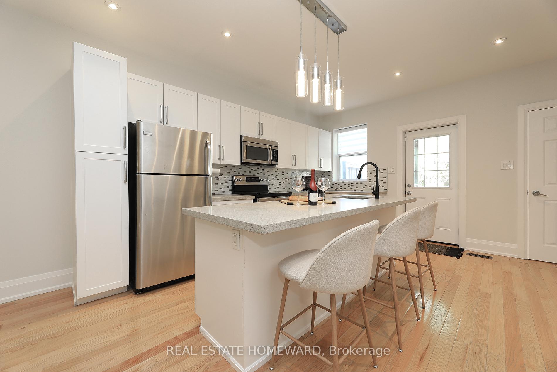 Photo 9 of 38 & 40 Cedarvale Avenue, Toronto, East End-Danforth — HOMEH