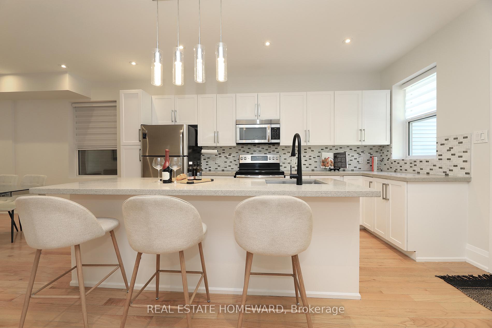 Photo 10 of 38 & 40 Cedarvale Avenue, Toronto, East End-Danforth — HOMEH