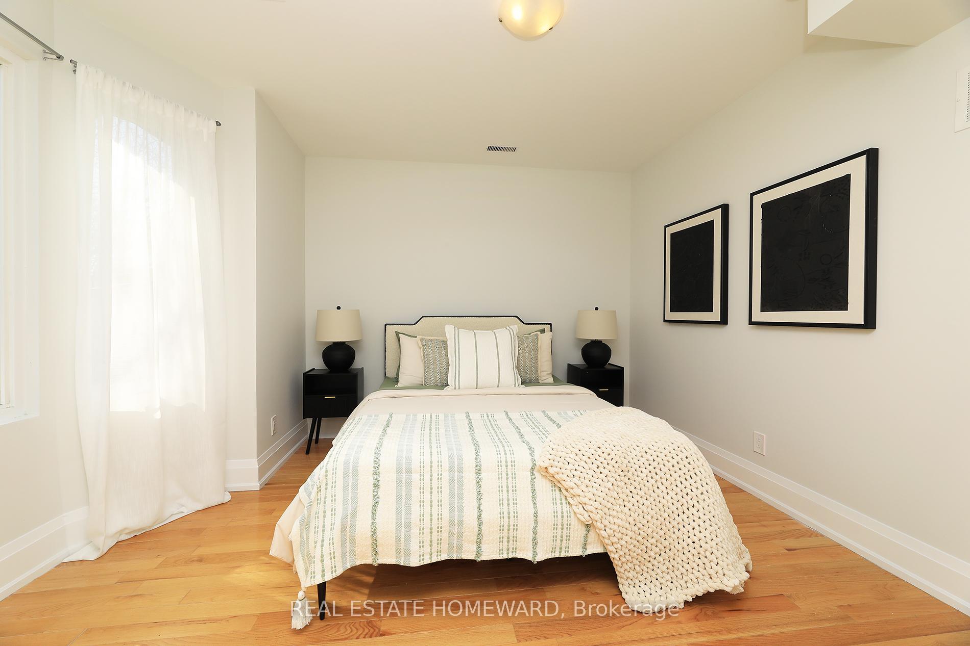Photo 14 of 38 & 40 Cedarvale Avenue, Toronto, East End-Danforth — HOMEH