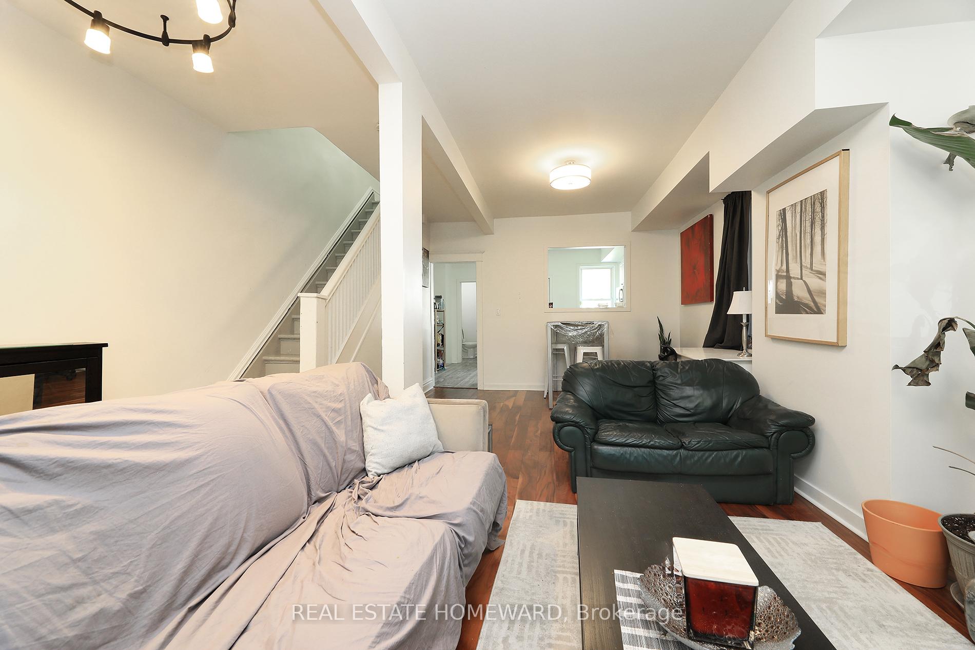Photo 30 of 38 & 40 Cedarvale Avenue, Toronto, East End-Danforth — HOMEH