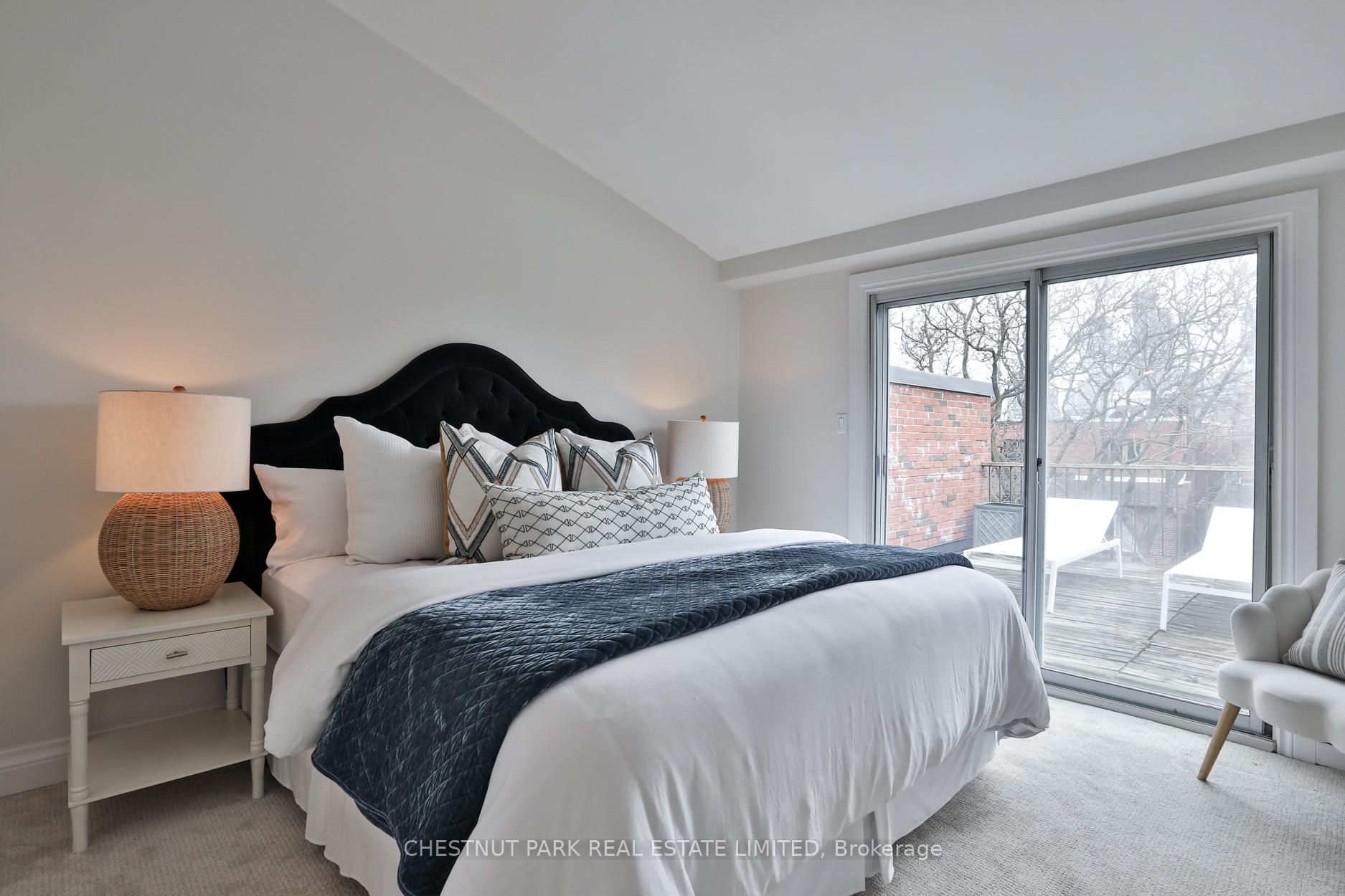Photo 24 of 71 Alcorn Avenue, Toronto, Yonge-St. Clair — HOMEH