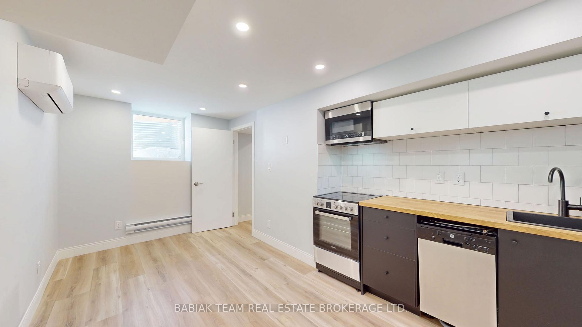 Photo 10 of Unit Lower, 545 Northcliffe Boulevard, Toronto, Oakwood Village — HOMEH