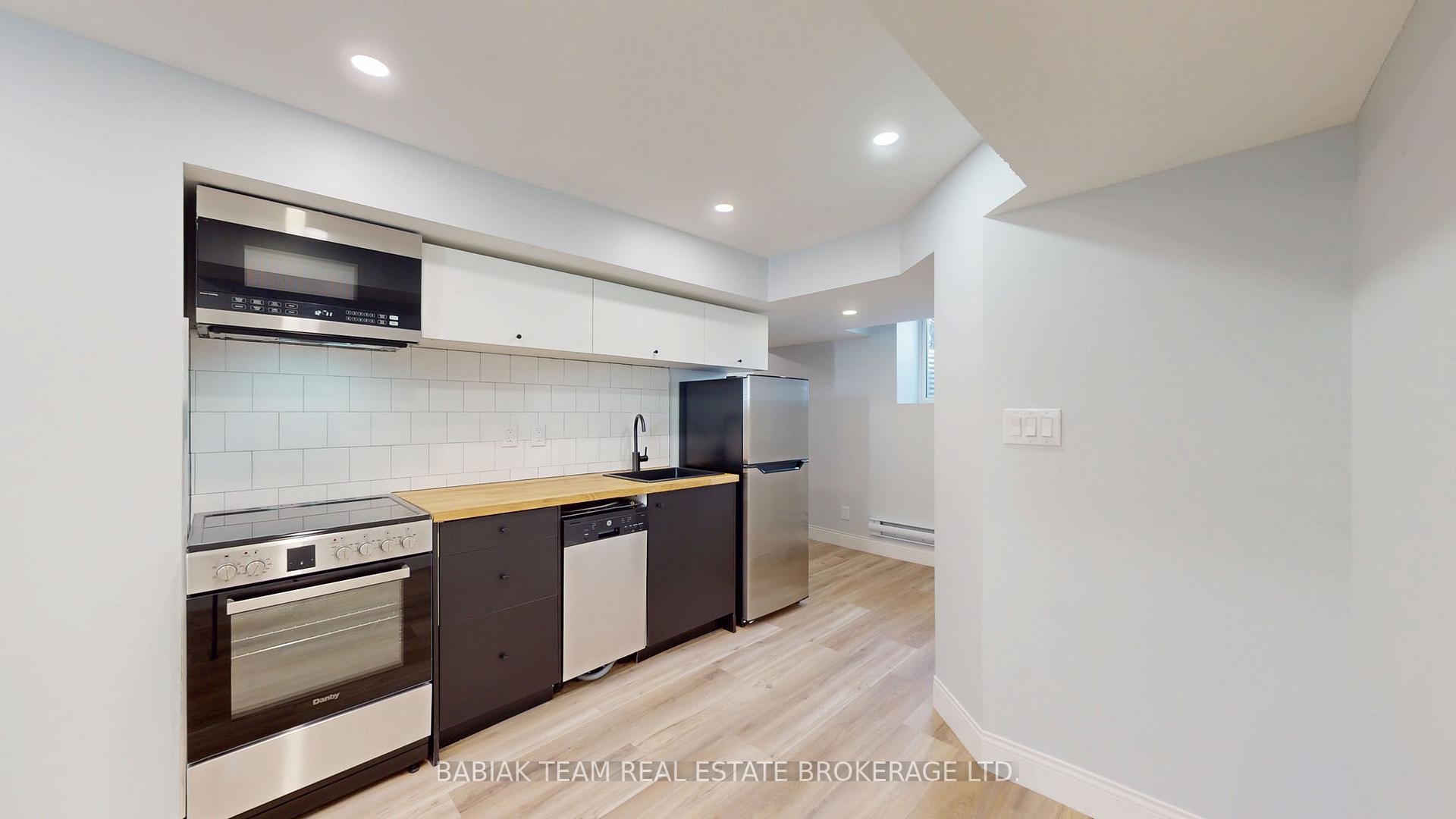 Photo 12 of Unit Lower, 545 Northcliffe Boulevard, Toronto, Oakwood Village — HOMEH