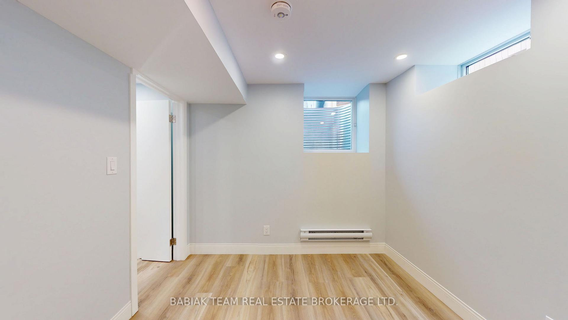 Photo 19 of Unit Lower, 545 Northcliffe Boulevard, Toronto, Oakwood Village — HOMEH