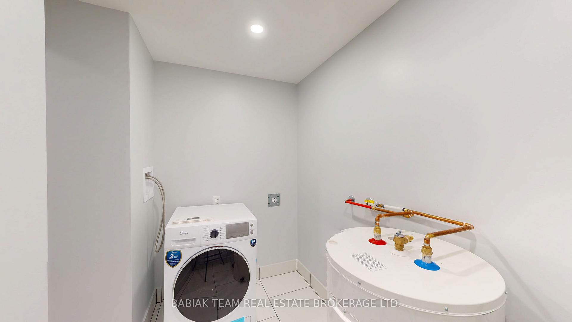 Photo 27 of Unit Lower, 545 Northcliffe Boulevard, Toronto, Oakwood Village — HOMEH