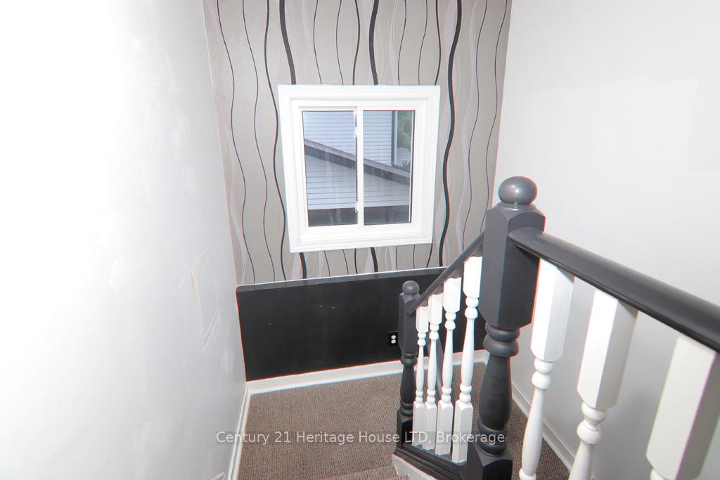 Photo 16 of 104 Tupper Drive, Thorold, Confederation Heights — HOMEH