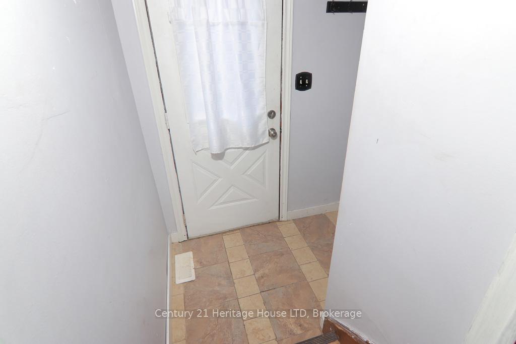 Photo 23 of 104 Tupper Drive, Thorold, Confederation Heights — HOMEH