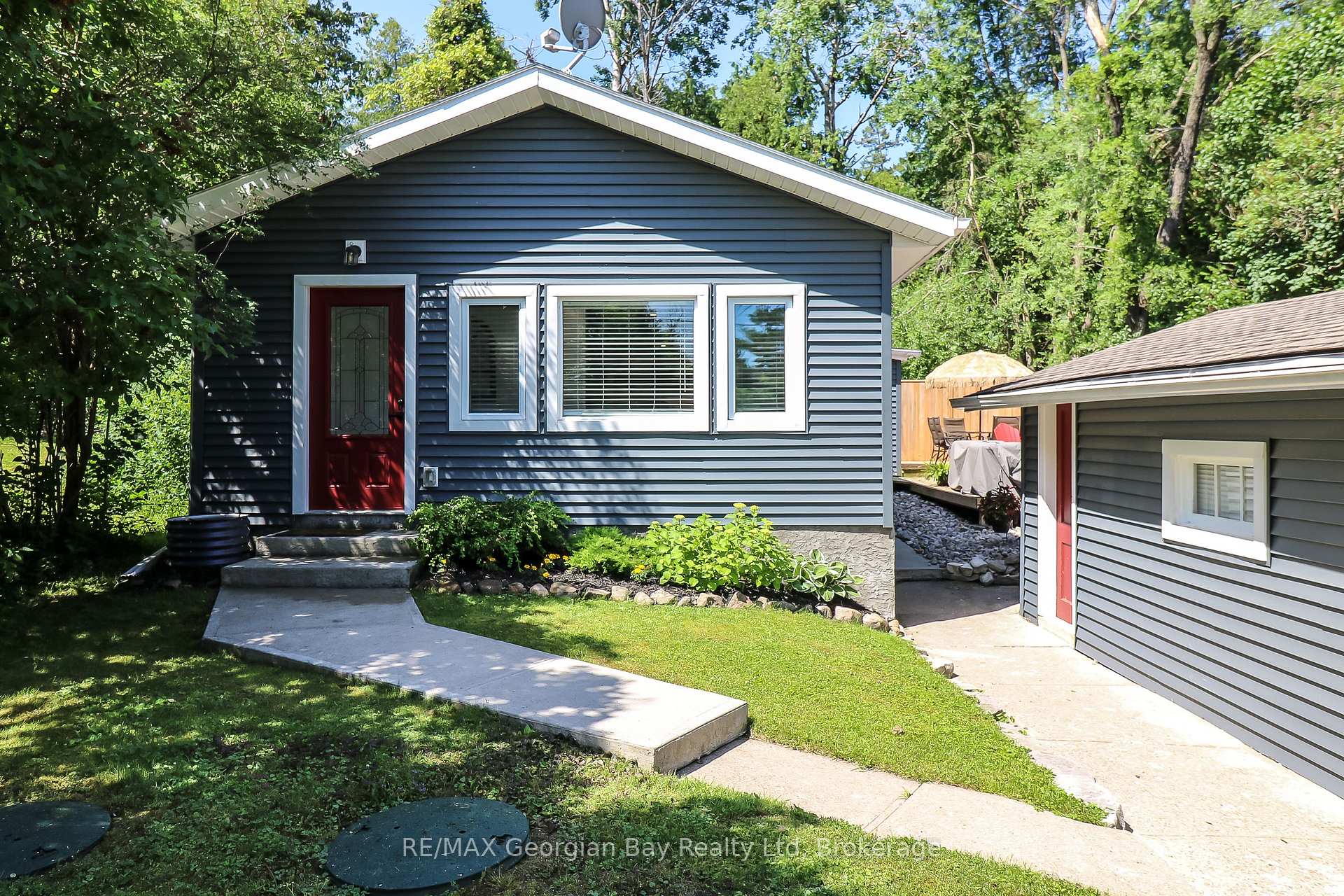 Photo 3 of 30 Oriole Street, Tay, Port McNicoll — HOMEH