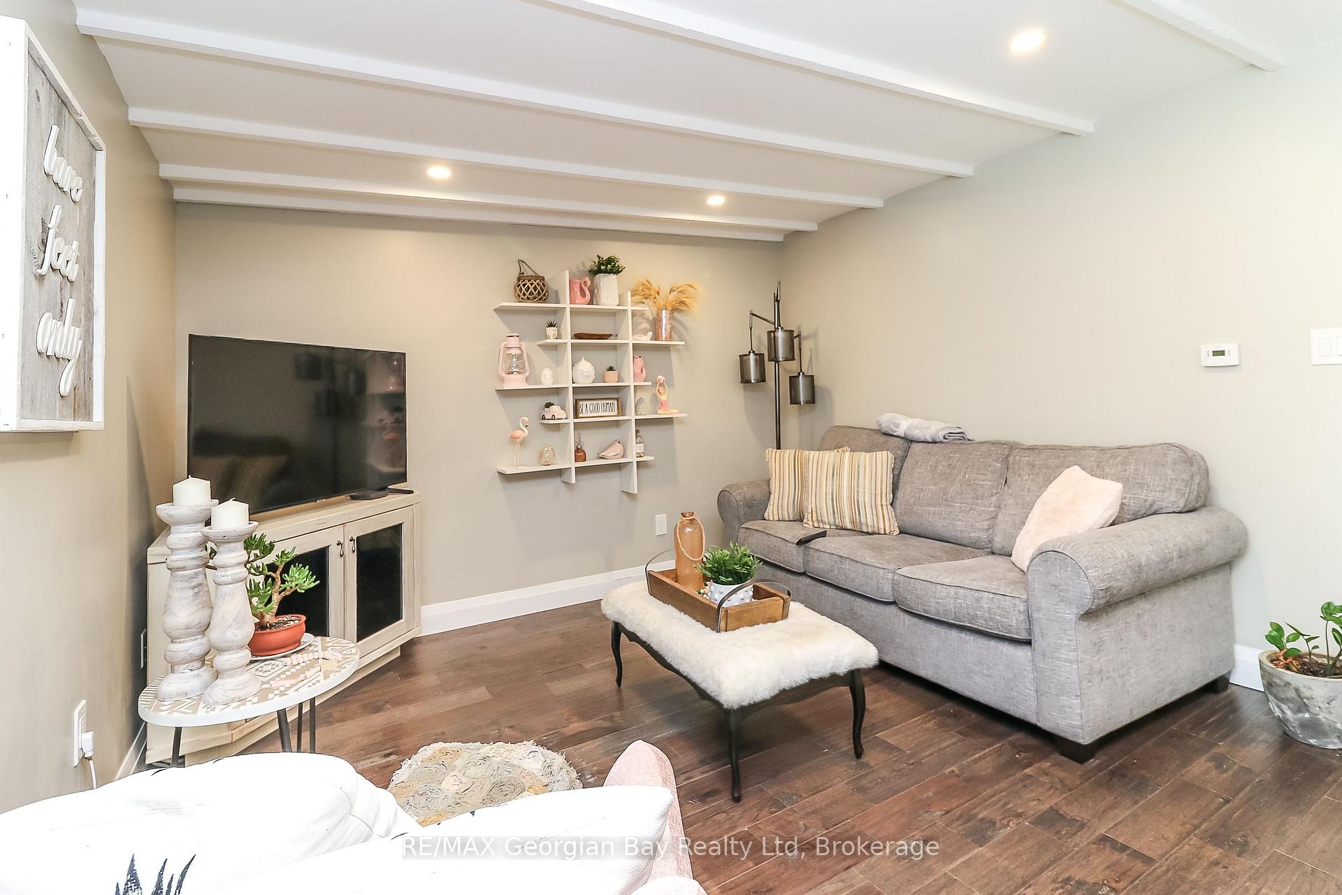 Photo 13 of 30 Oriole Street, Tay, Port McNicoll — HOMEH