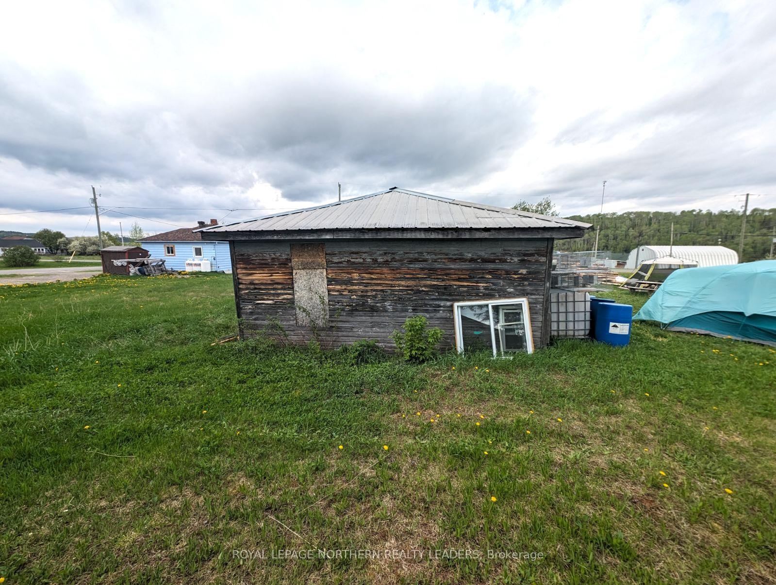 Photo 13 of 337-339 Roche Street, Timiskaming, TIM - Outside - Rural — HOMEH