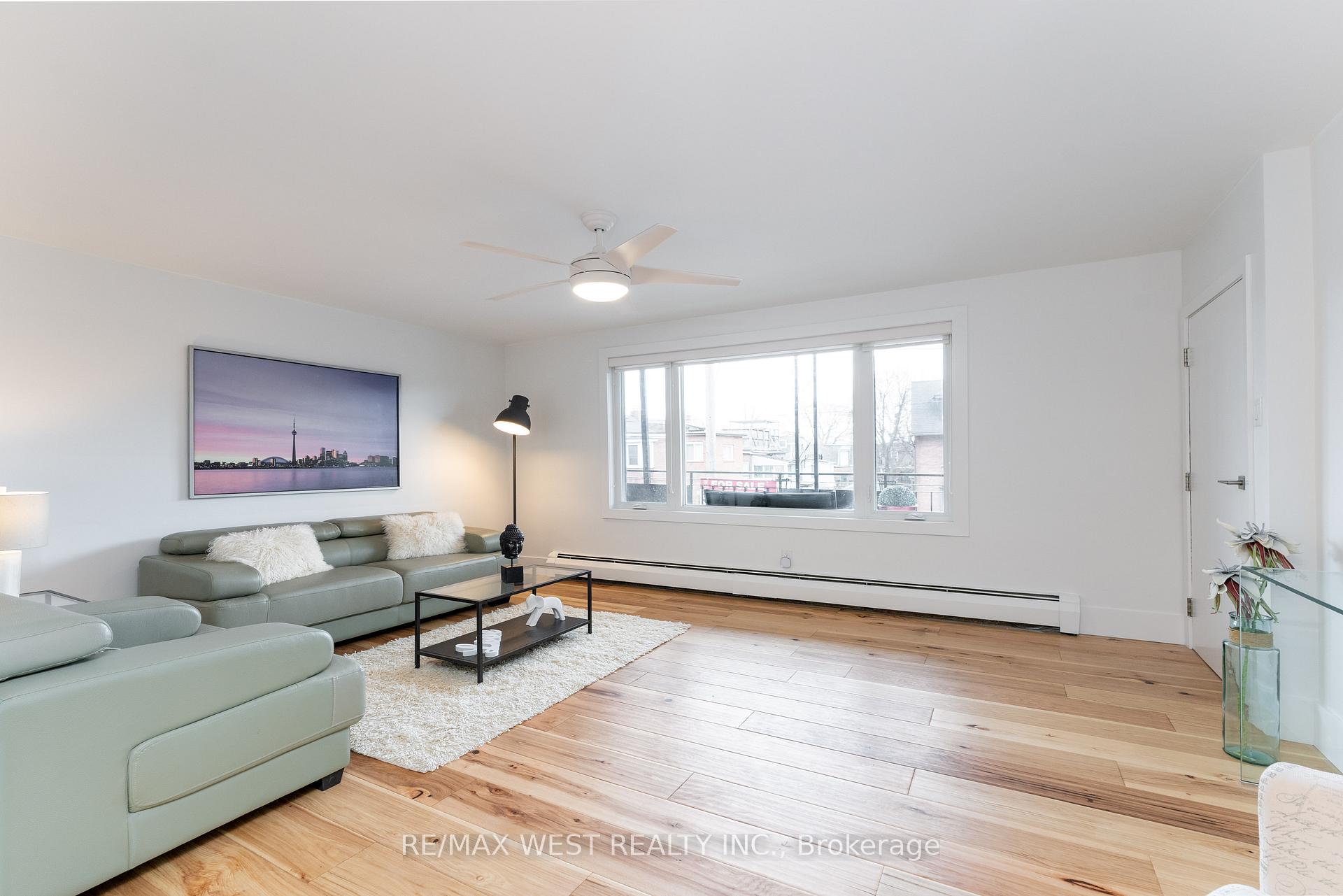 Photo 10 of 1024 Davenport Road, Toronto, Wychwood — HOMEH
