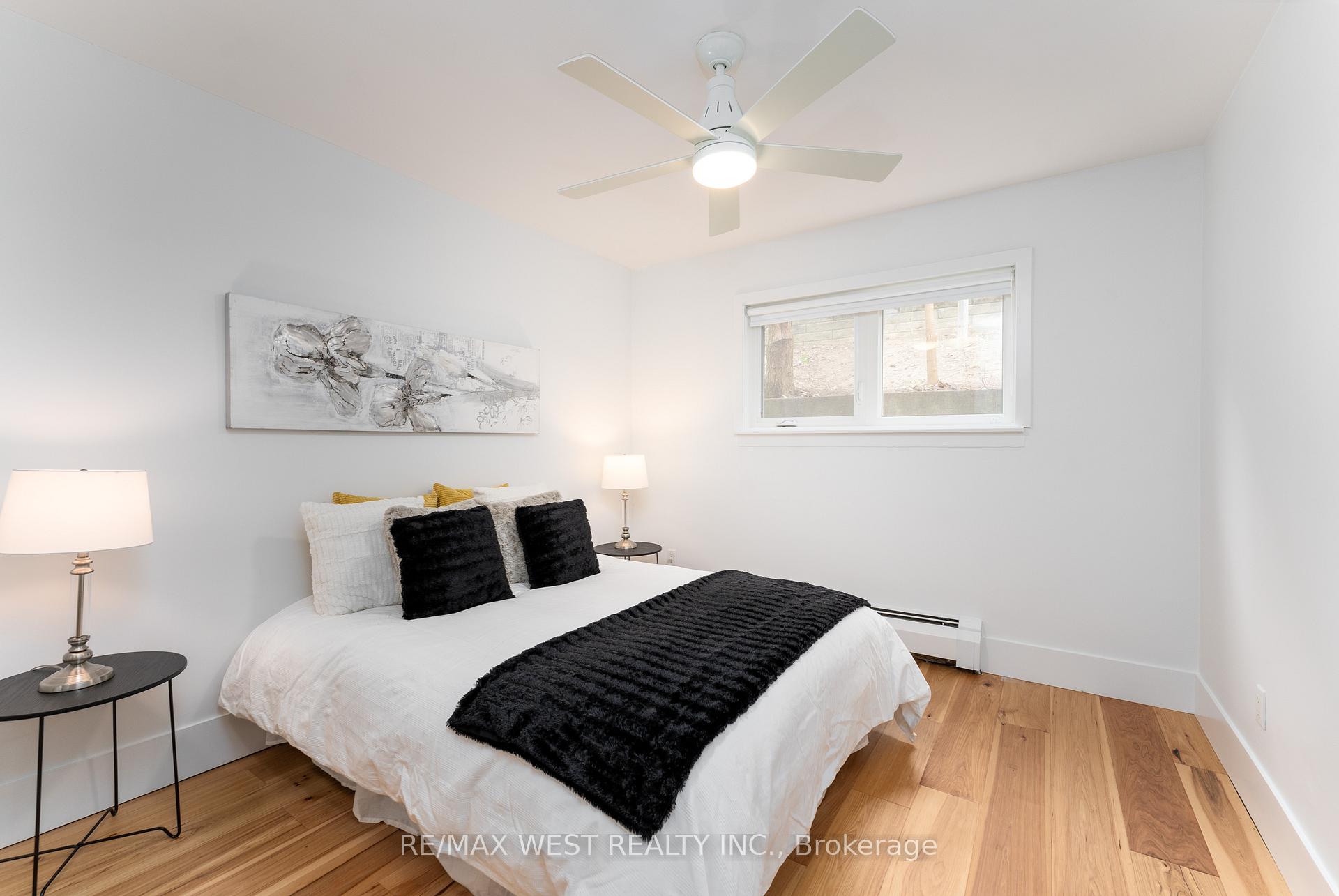 Photo 16 of 1024 Davenport Road, Toronto, Wychwood — HOMEH