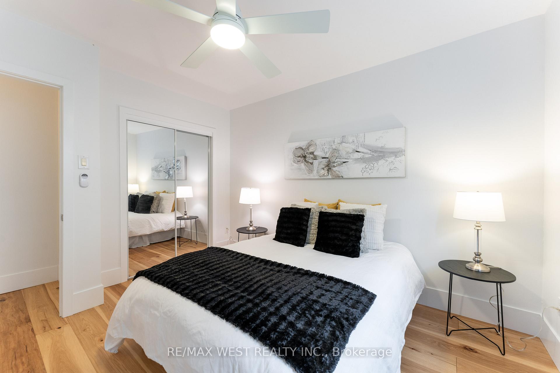 Photo 17 of 1024 Davenport Road, Toronto, Wychwood — HOMEH