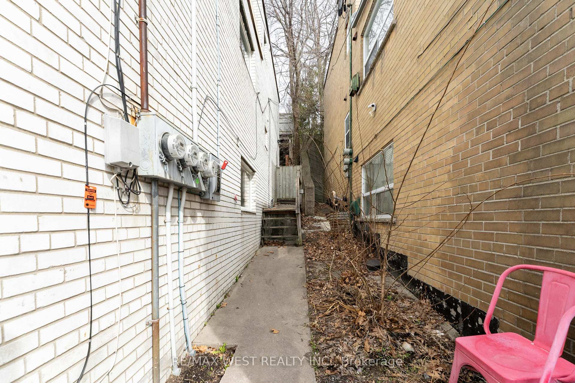 Photo 47 of 1024 Davenport Road, Toronto, Wychwood — HOMEH