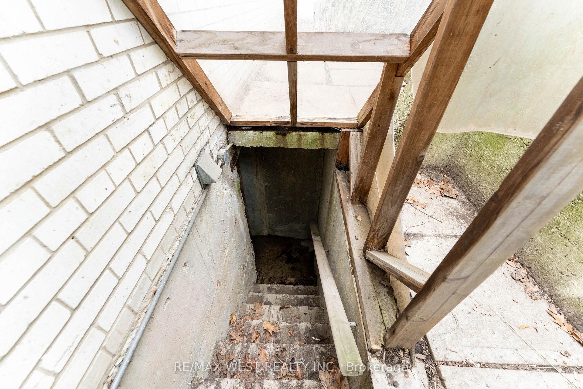 Photo 48 of 1024 Davenport Road, Toronto, Wychwood — HOMEH