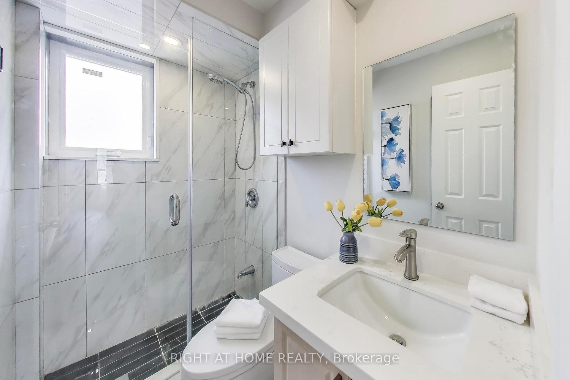 Photo 13 of 17 Weymouth Avenue, Toronto, Crescent Town — HOMEH